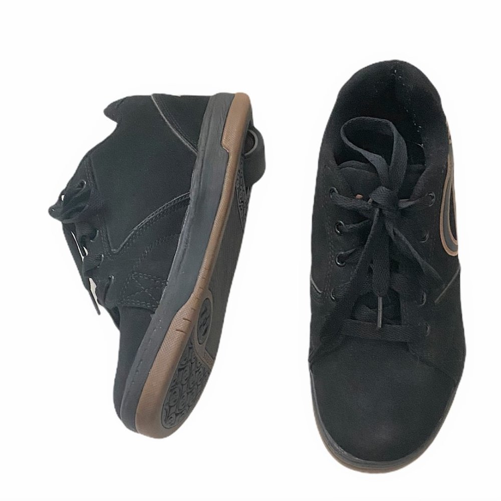 Youth Heelys Black w/Brown Accent Heely Skate Shoe